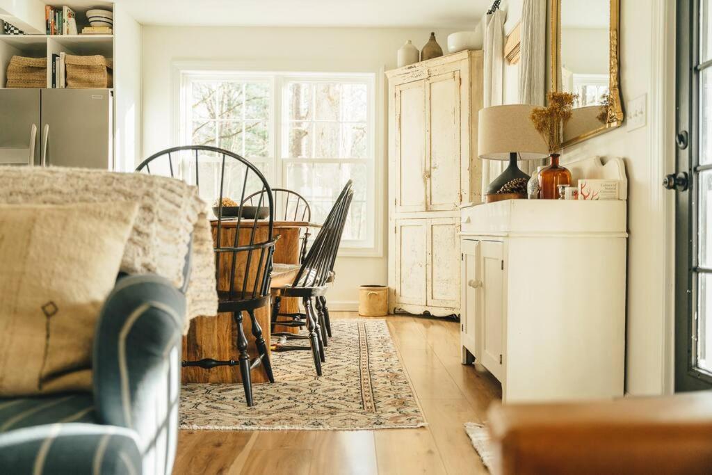 Cozy Cottage, Hot Tub, Fire Pit, 15Min To Hudson And Hiking 카츠킬 외부 사진
