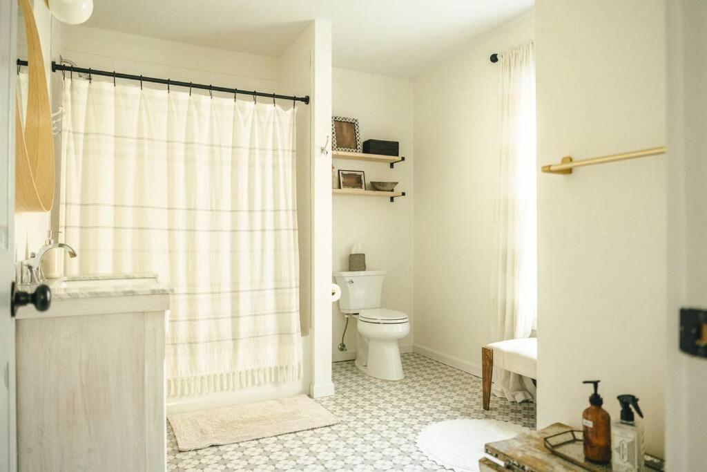 Cozy Cottage, Hot Tub, Fire Pit, 15Min To Hudson And Hiking 카츠킬 외부 사진